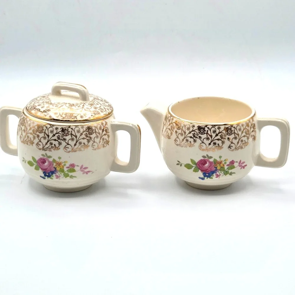 Salem China Company Sugar Bowl With Lid and Creamer 23K Gold Trim VINTAGE